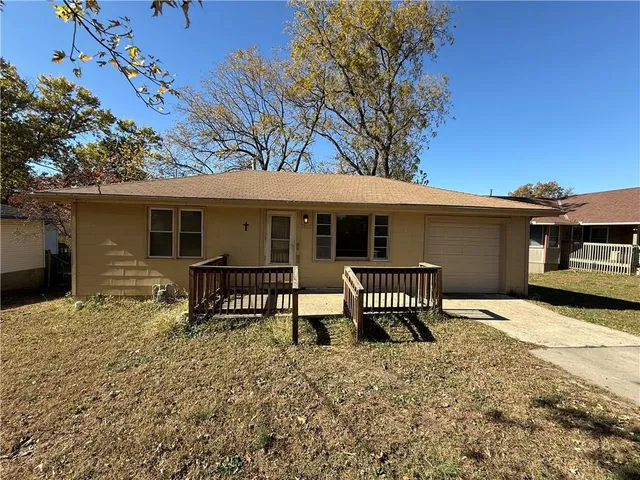 $139,900 | 3002 North 58th Street, Kansas City, KS 66104