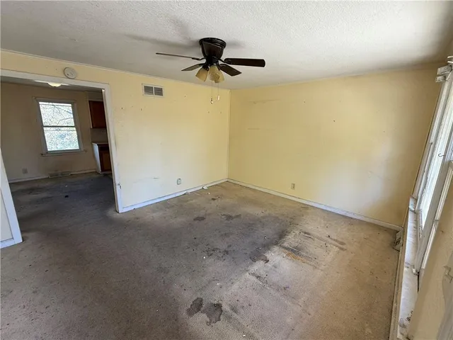 $139,900 | 3002 North 58th Street, Kansas City, KS 66104