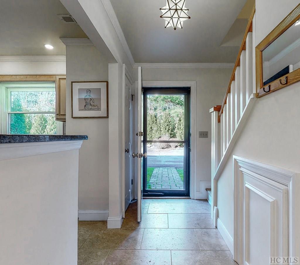 1345 Leonard Road, Unit 3 Highlands, NC 28741 - Photo 32 of 49 Gallery Image 32