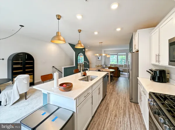 $3,100 | 4319 Medfield Avenue, Baltimore, MD 21211
