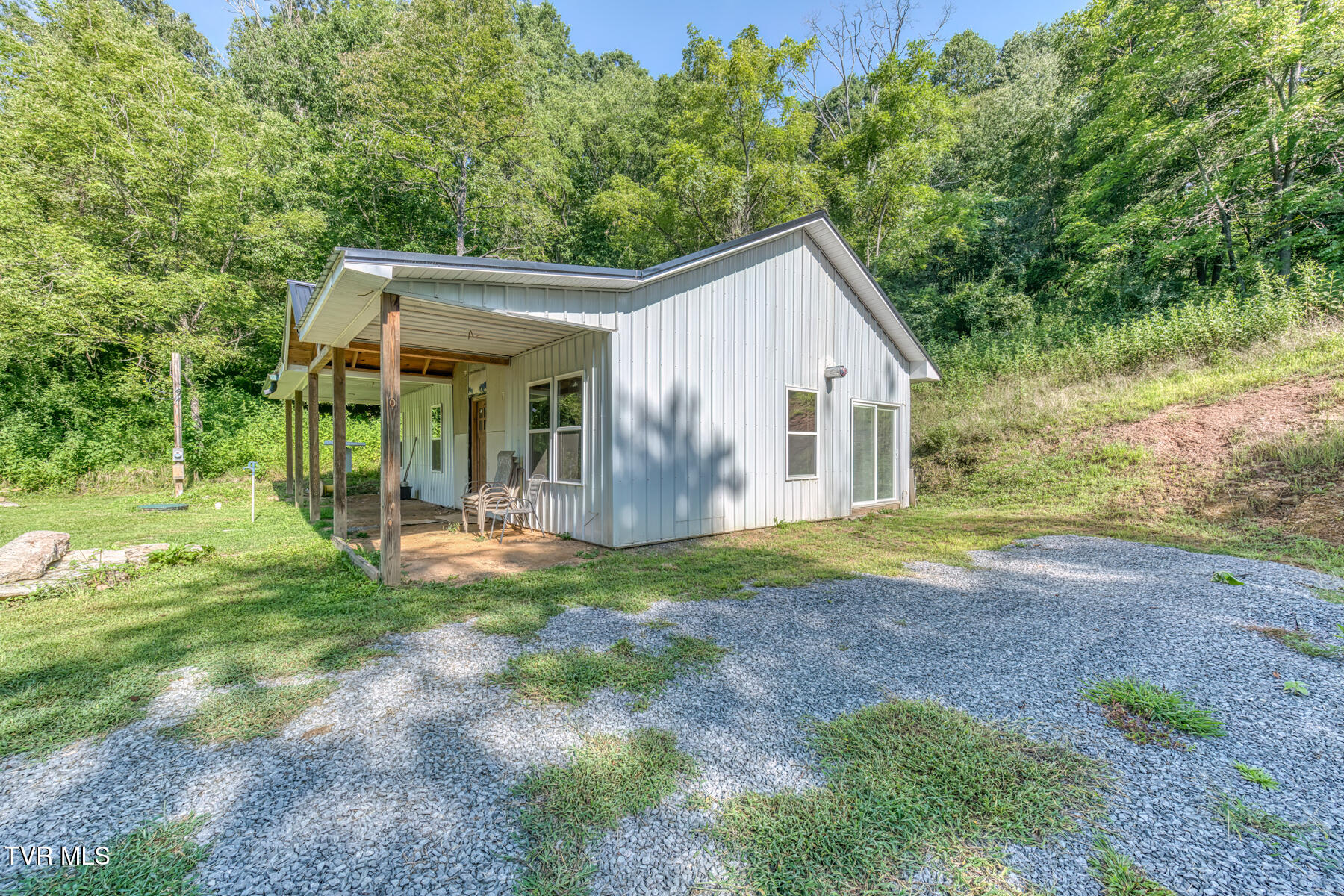 7467 Stanley Valley Road Gate City, VA 24251 - Photo 23 of 41 7467 Stanley Valley Rd-25