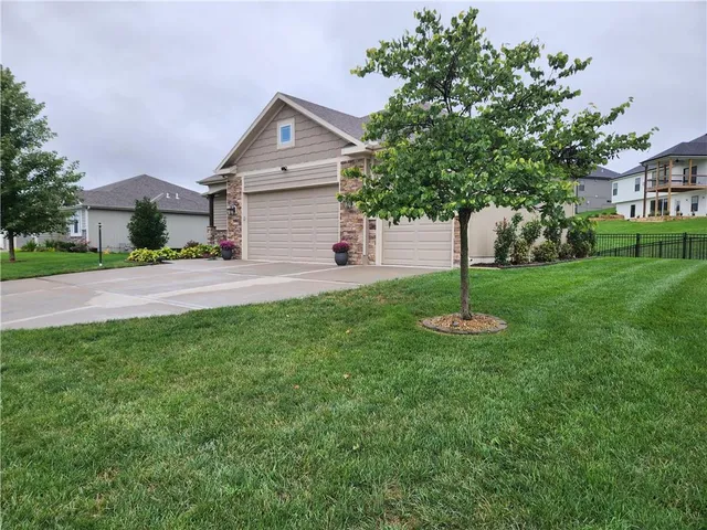 $490,000 | 12930 North Bayberry Street, Platte City, MO 64079