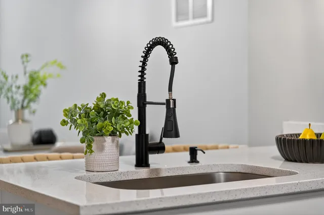 $165,000 | 1602 Cole Street, Baltimore, MD 21223