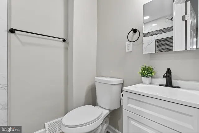 $165,000 | 1602 Cole Street, Baltimore, MD 21223