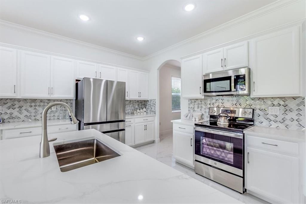 2172 Cara Cara Way Naples, FL 34120 - Photo 3 of 50