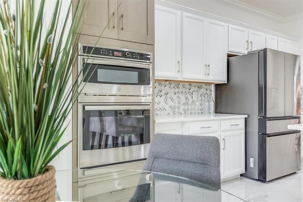 2172 Cara Cara Way Naples, FL 34120 - Photo 4 of 50