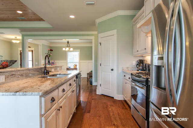 11621 Lodgepole Court Daphne, AL 36527 - Photo 12 of 29 Kitchen