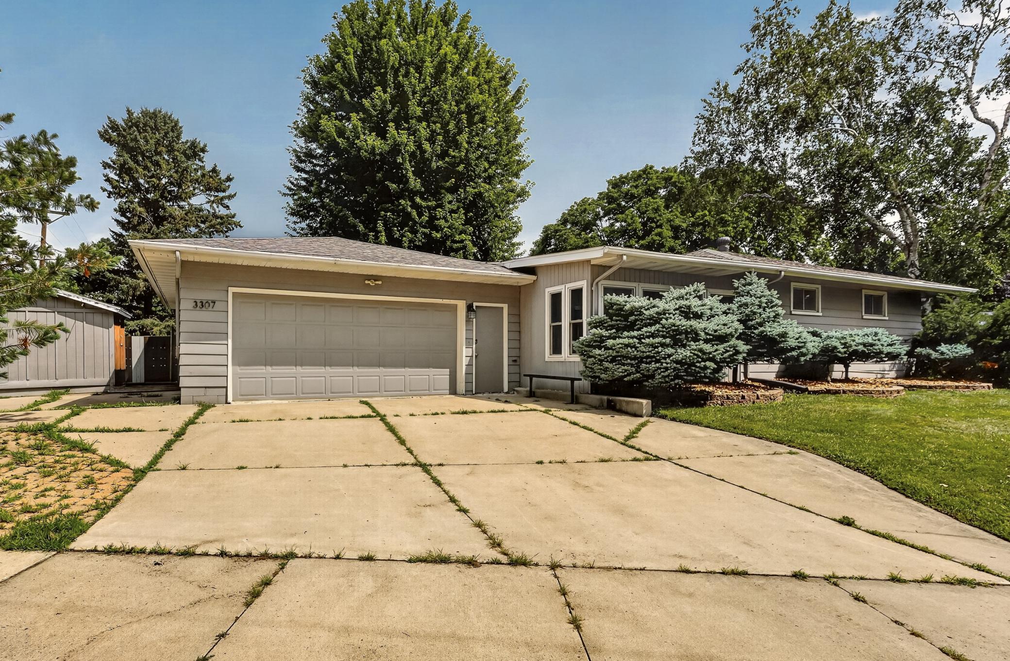 3307 21st Avenue Northwest Rochester, MN 55901 - Photo 4 of 30
