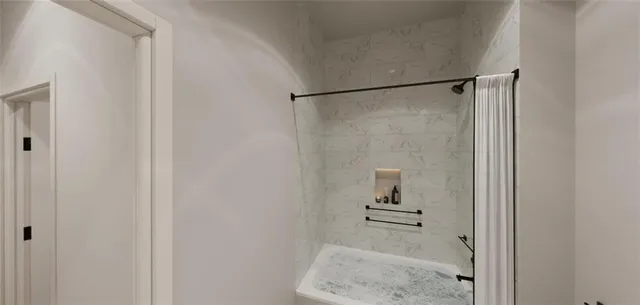 $1,765 | 2600 Holcomb Bridge Road, Unit 1B, Alpharetta, GA 30022