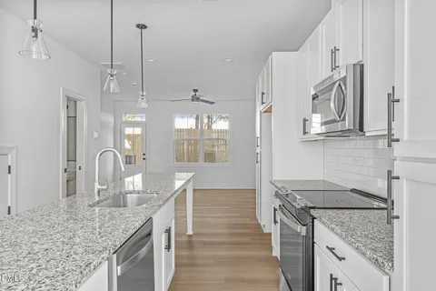 $329,990 | 4821 Gossamer Lane, Unit 102, Raleigh, NC 27616