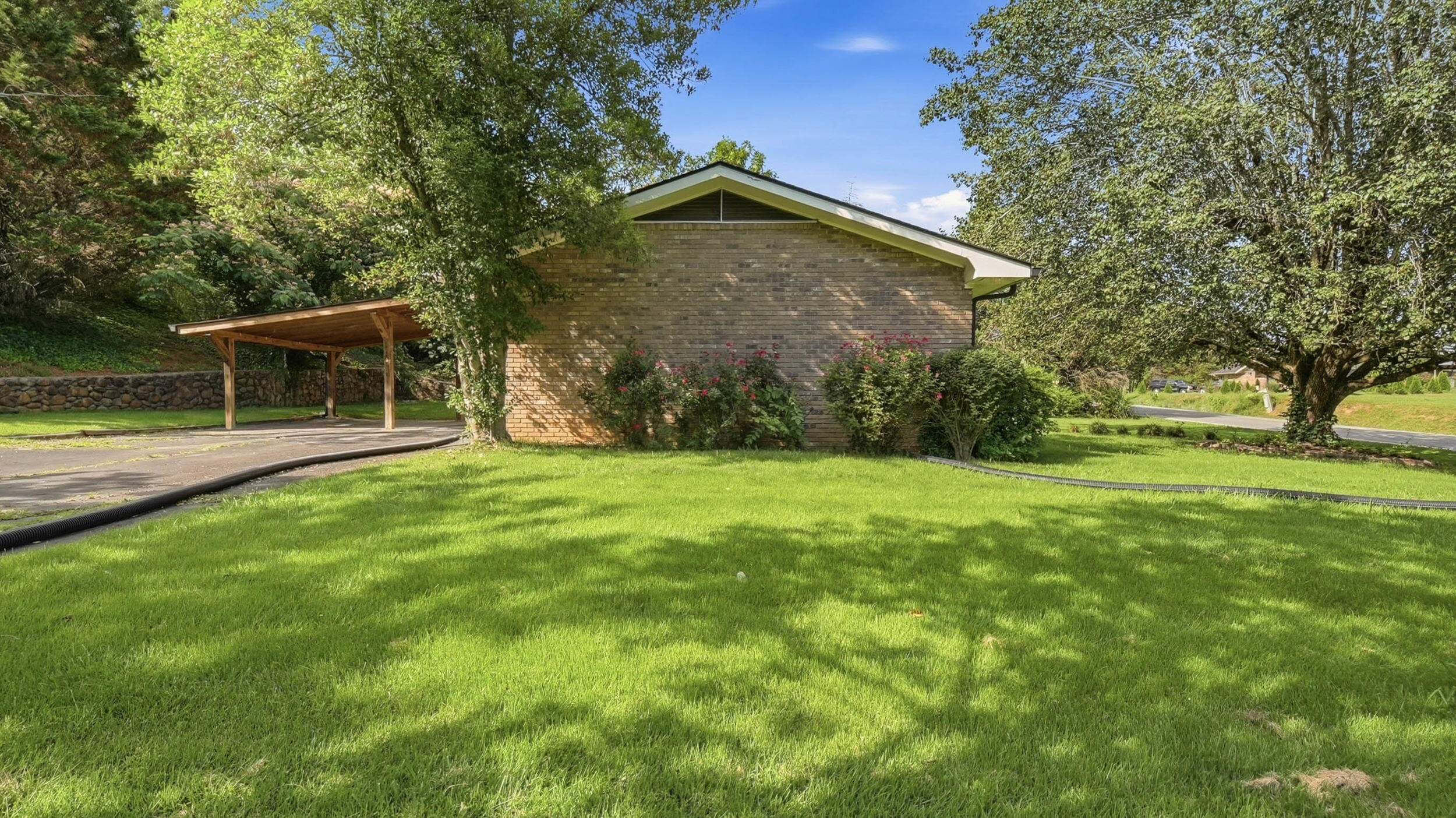 9121 North Hickory Valley Road Chattanooga, TN 37416 - Photo 20 of 27 24_9121 n hickory valley rd-24
