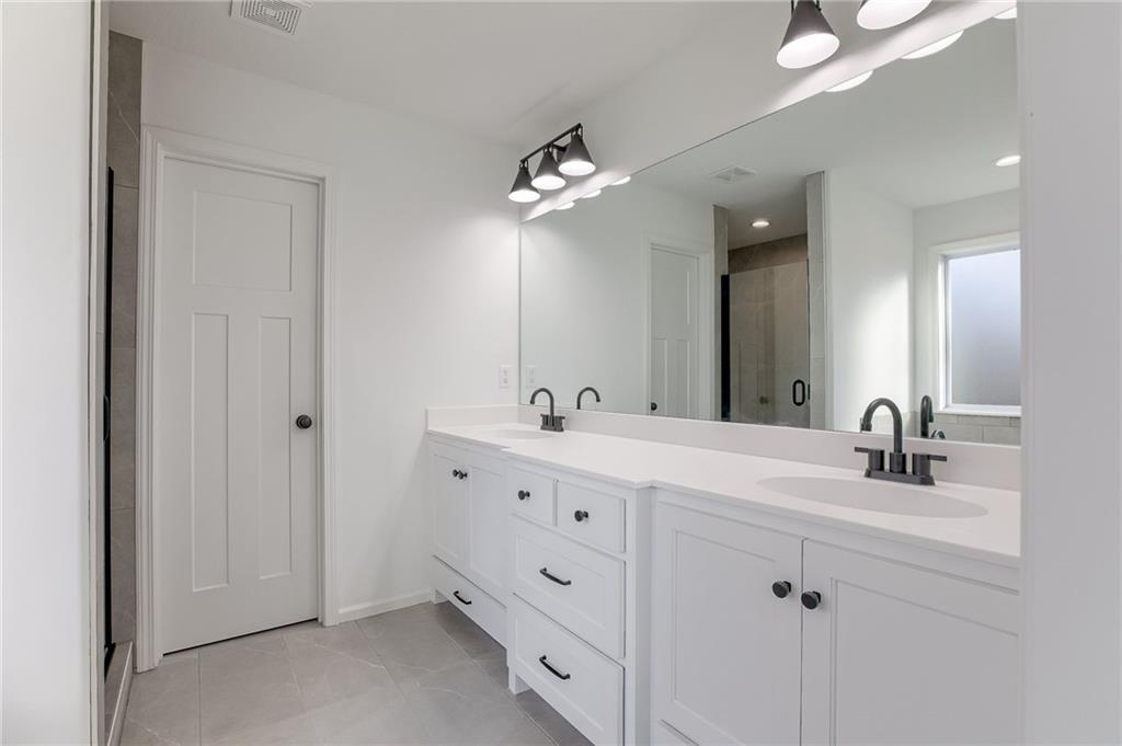 19995 West 221st Street Spring Hill, KS 66083 - Photo 16 of 25