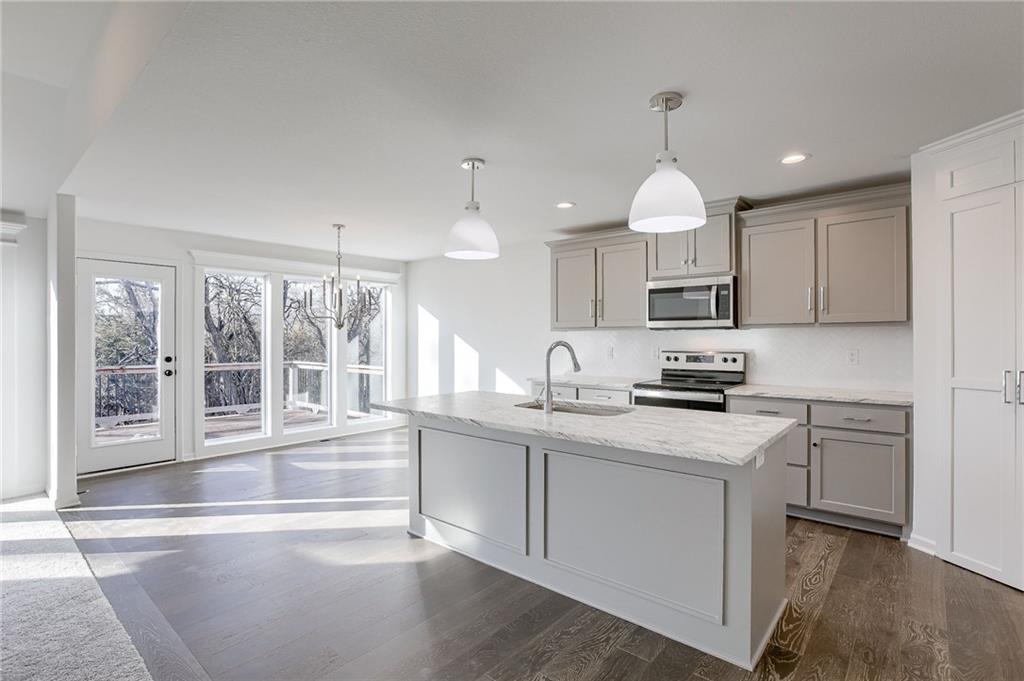 19995 West 221st Street Spring Hill, KS 66083 - Photo 8 of 25