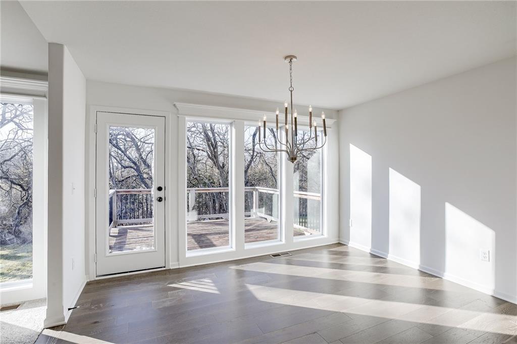 19995 West 221st Street Spring Hill, KS 66083 - Photo 9 of 25