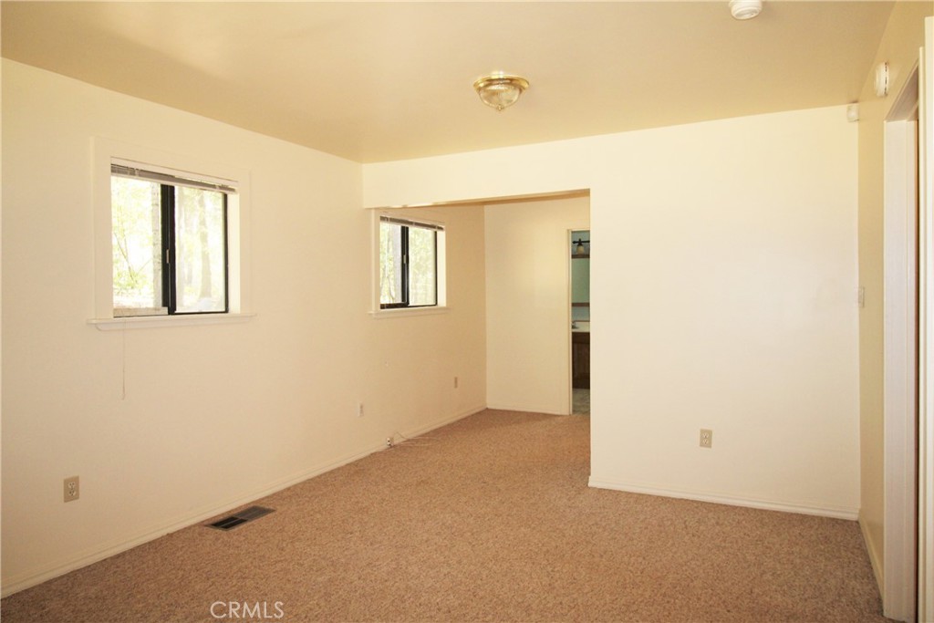 268 Milsap Bar Road Berry Creek, CA 95916 - Photo 14 of 47 a view of an empty room