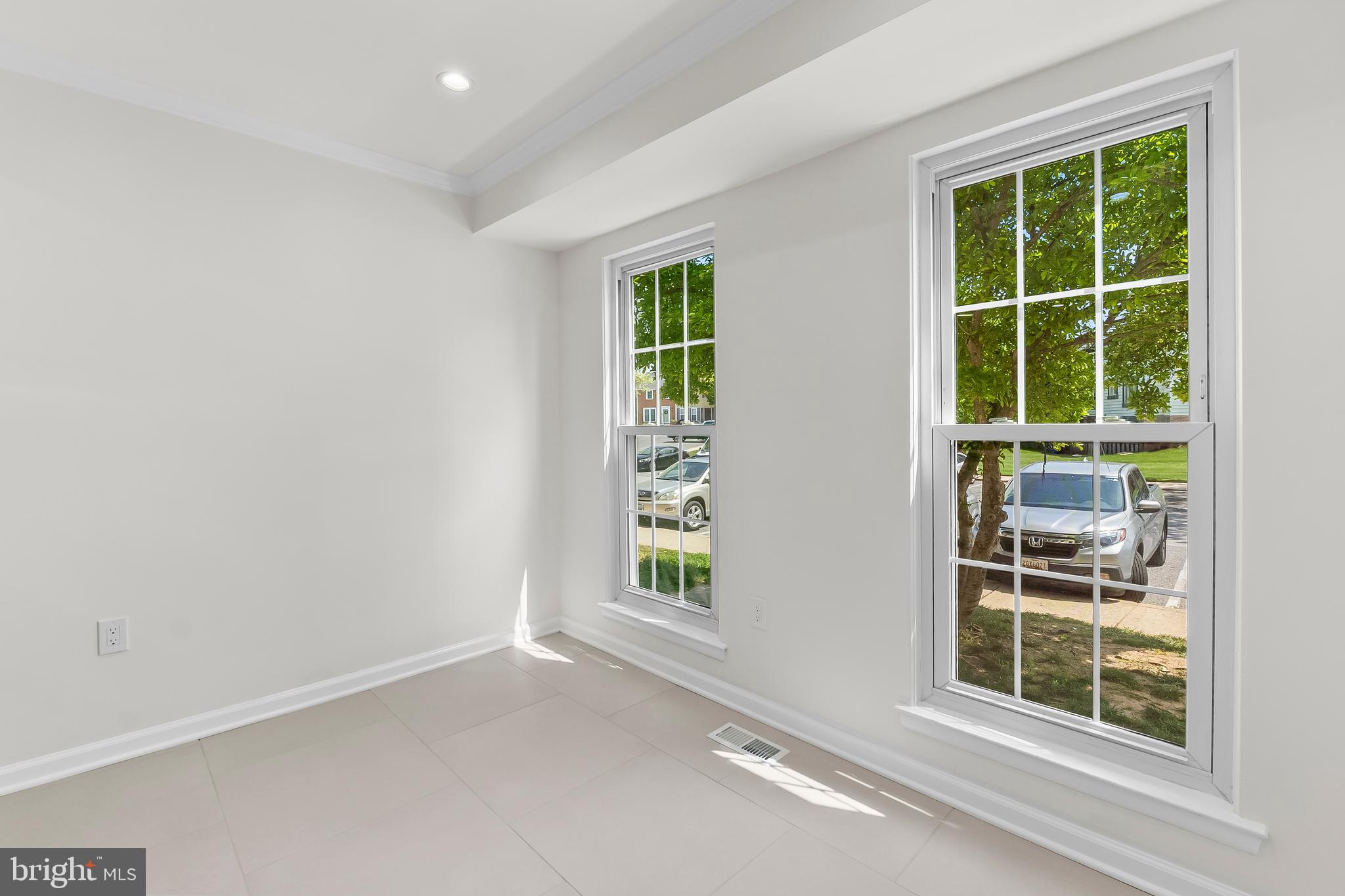 15732 Millbrook Lane, Unit 79 Laurel, MD 20707 - Photo 3 of 61