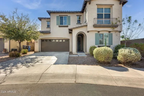 $800,000 | 130 North Bay Drive, Gilbert, AZ 85233
