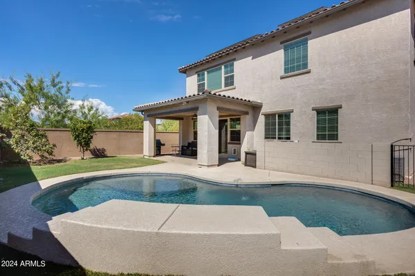 $800,000 | 130 North Bay Drive, Gilbert, AZ 85233