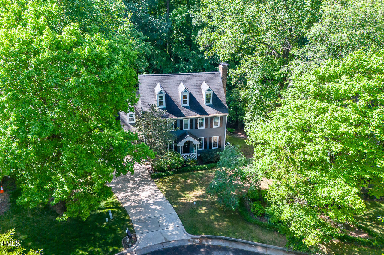 120 Canterfield Road Cary, NC 27513 - Photo 3 of 46 120-canterfield-mls-5