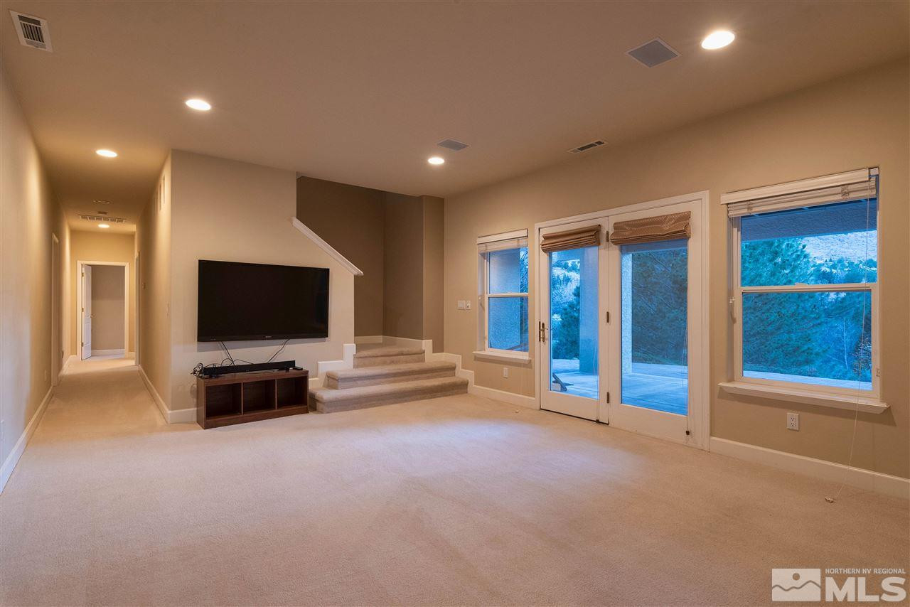 3375 Sierra Crest Way Reno, NV 89519 - Photo 18 of 25 Photo 18