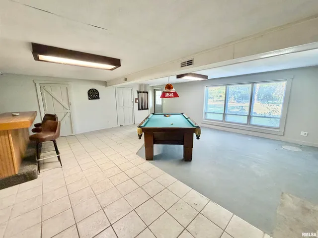 $319,000 | 990 William Drive, Knoxville, IL 61448