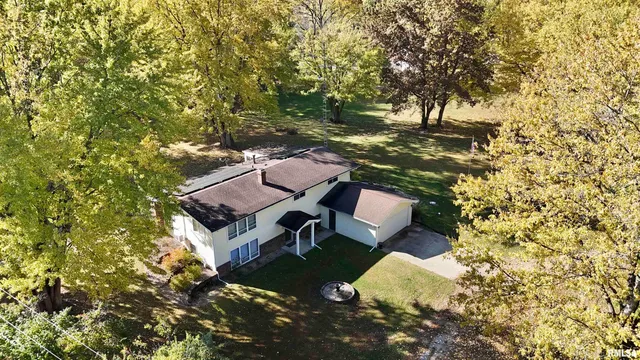 $319,000 | 990 William Drive, Knoxville, IL 61448