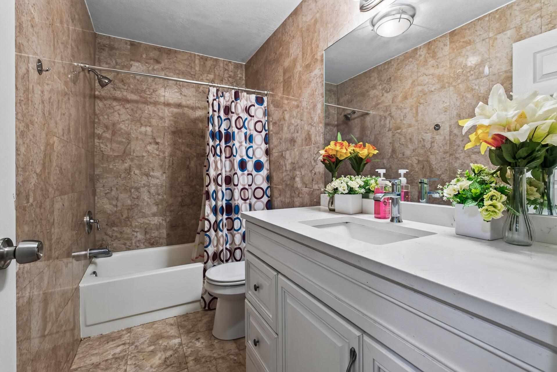 1700 Four Oaks Road, Unit 159 Eagan, MN 55121 - Photo 16 of 29 Gallery Image 16