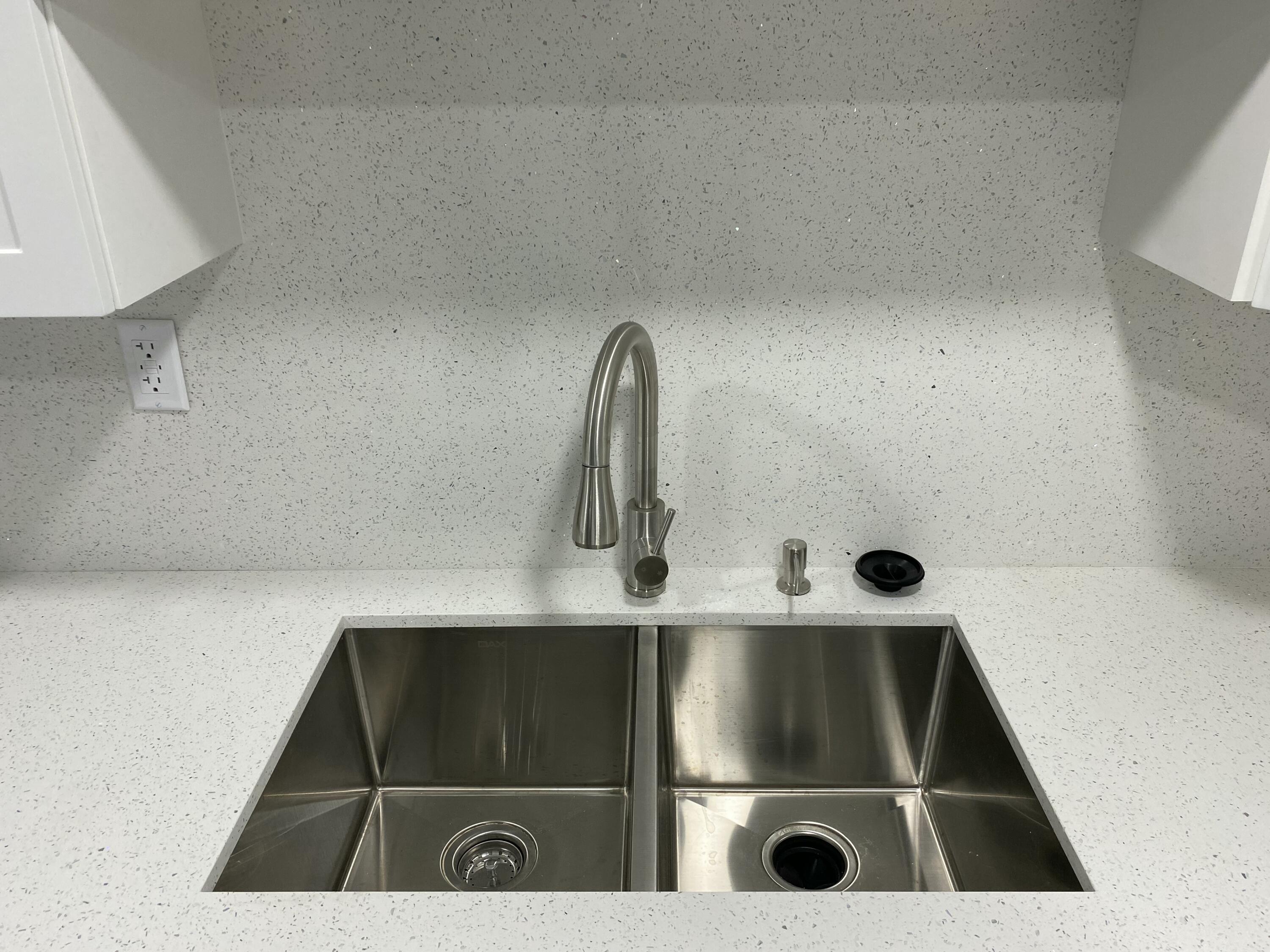 2788 Tennis Club Drive, Unit 102 West Palm Beach, FL 33417 - Photo 15 of 26