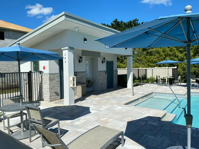 $2,050 | 2788 Tennis Club Drive, Unit 102, West Palm Beach, FL 33417