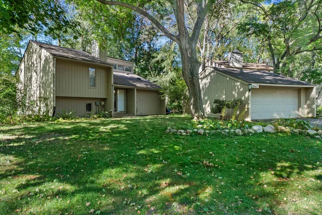 $319,900 | 1805 Archer Lane North, Plymouth, MN 55447