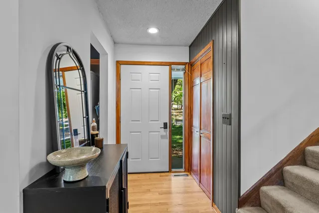 $319,900 | 1805 Archer Lane North, Plymouth, MN 55447