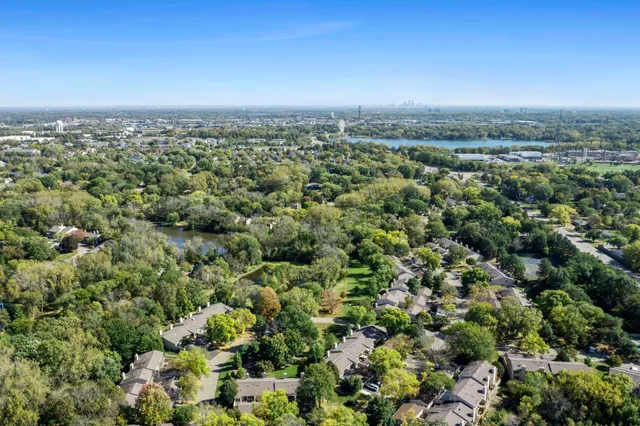 $319,900 | 1805 Archer Lane North, Plymouth, MN 55447