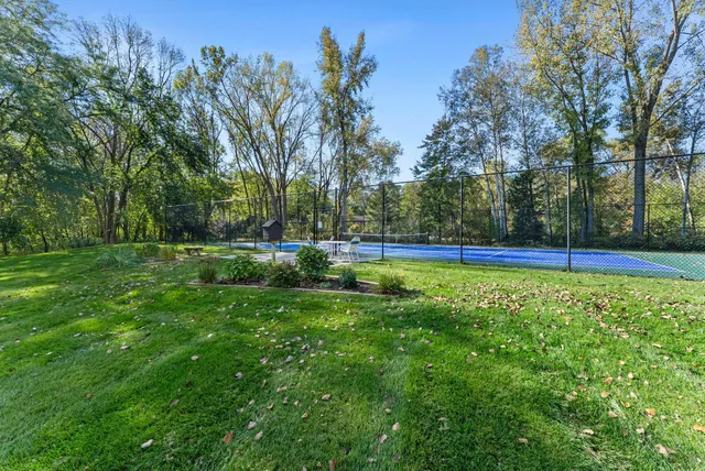 $319,900 | 1805 Archer Lane North, Plymouth, MN 55447