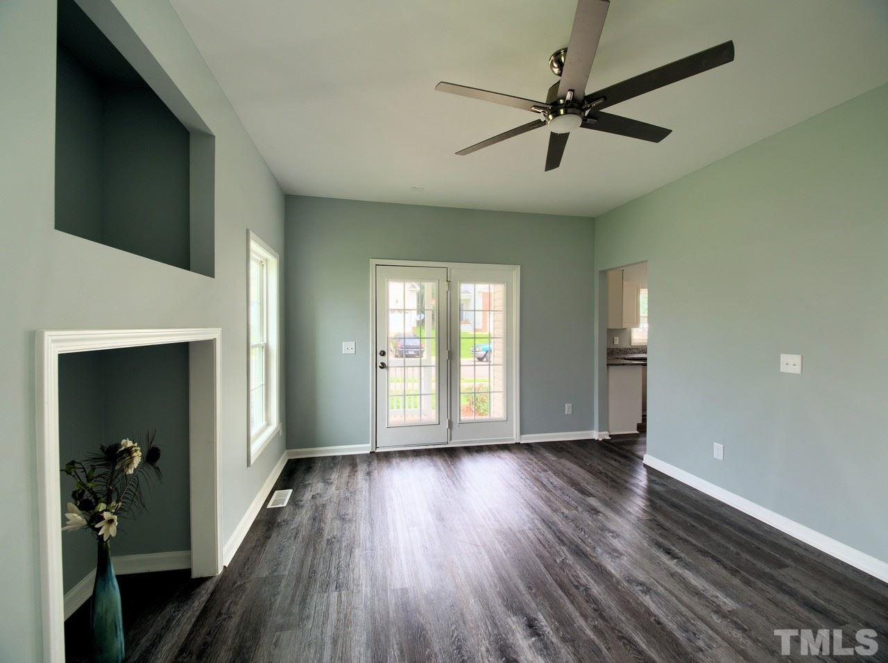 1751 Beacon Bluff Street Raleigh, NC 27604 - Photo 8 of 17