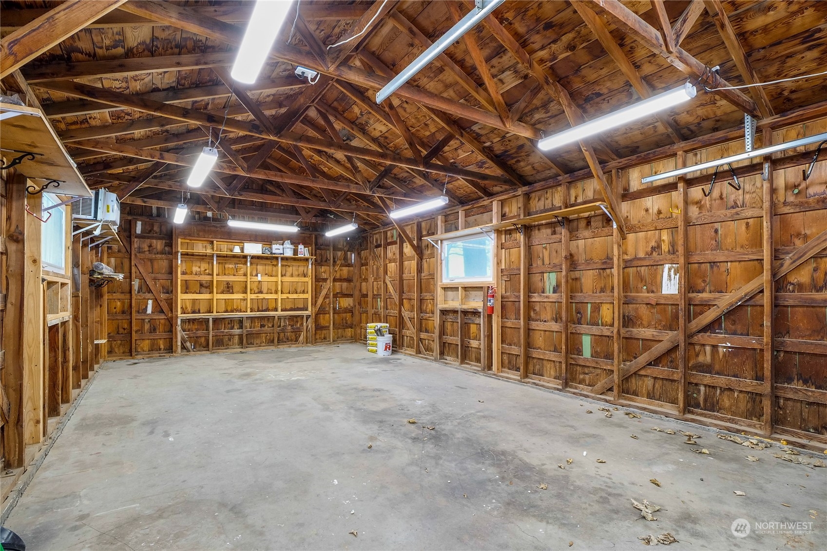 233 Statter Road Ephrata, WA 98823 - Photo 29 of 31 a view of empty room with wooden walls