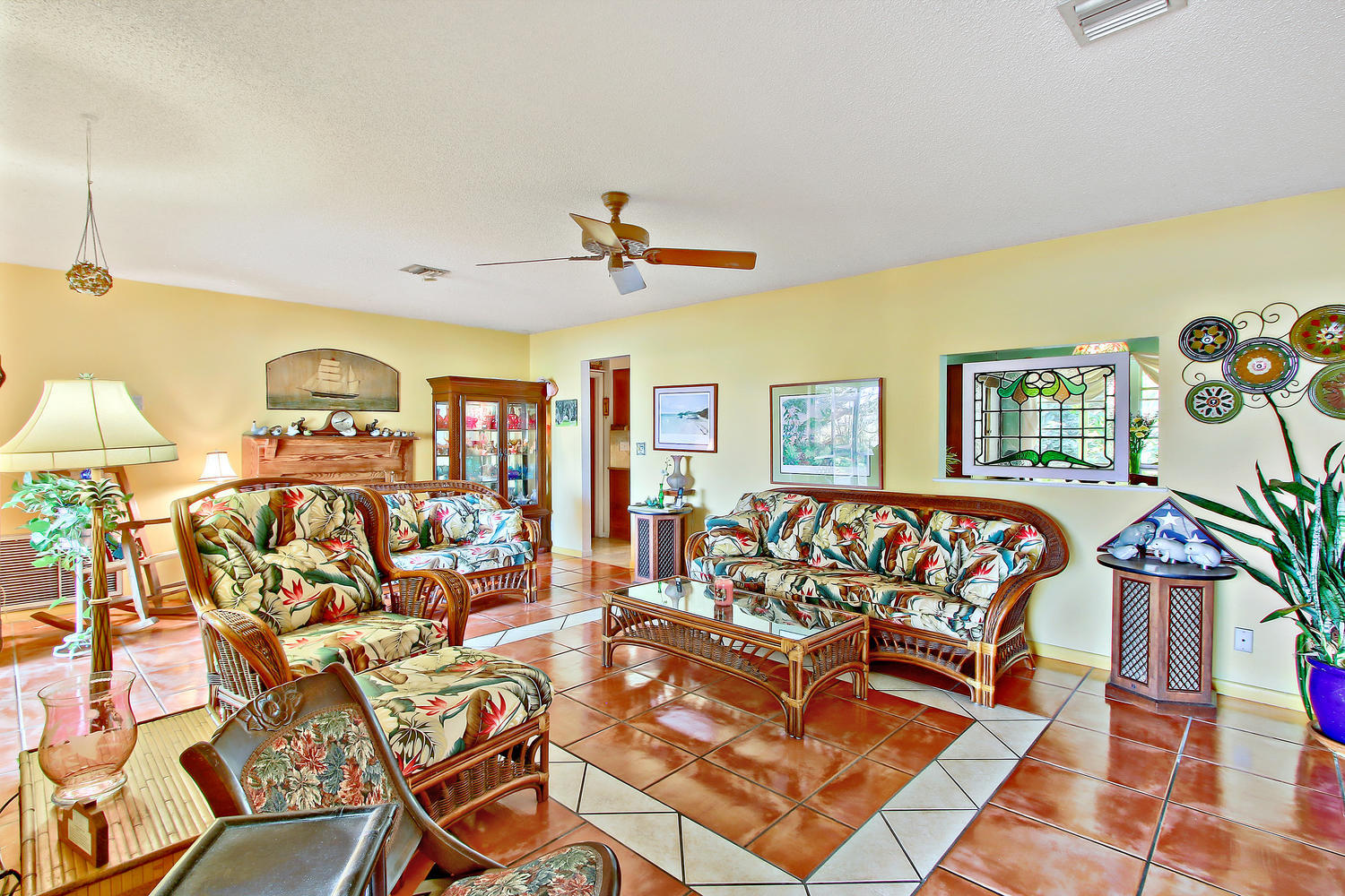5647 Sims Road Delray Beach, FL 33484 - Photo 25 of 33 Family Room-1500x1000-72dpi (3)