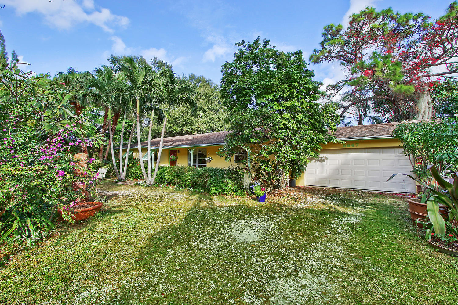 5647 Sims Road Delray Beach, FL 33484 - Photo 3 of 33 Front