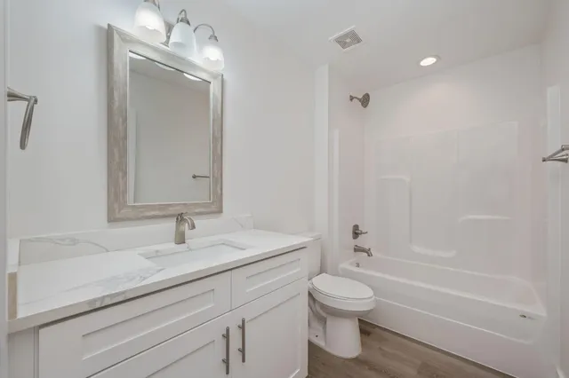 $1,800 | 68 Iris Lane, DeFuniak Springs, FL 32433