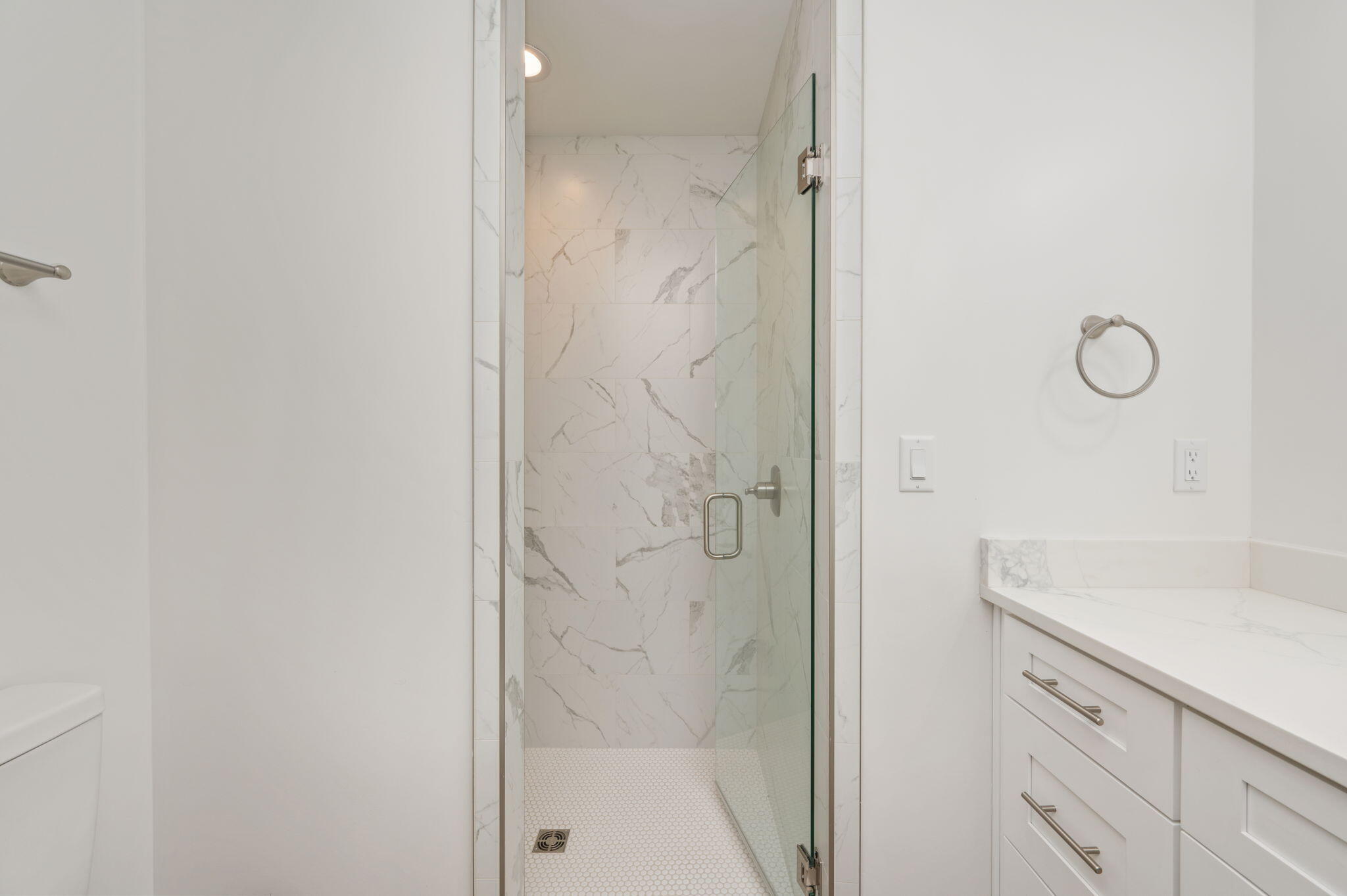 68 Iris Lane DeFuniak Springs, FL 32433 - Photo 21 of 34 a bathroom with a shower and a sink