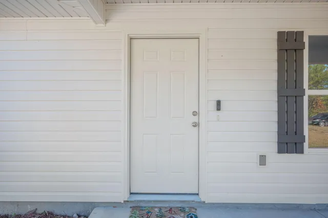 $1,800 | 68 Iris Lane, DeFuniak Springs, FL 32433