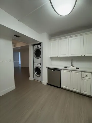 $2,350 | Jacaranda, Plantation, FL 33324