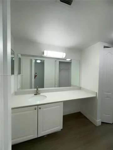 $2,350 | Jacaranda, Plantation, FL 33324