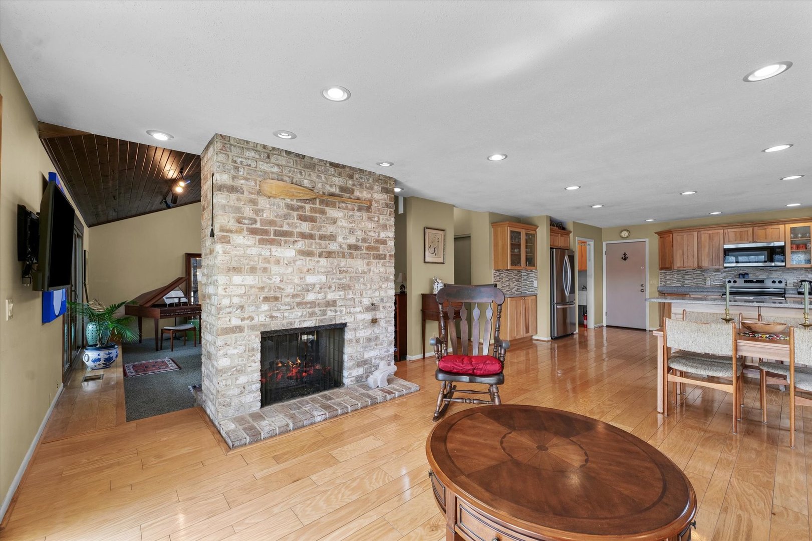 1850 Maynard Drive Champaign, IL 61822 - Photo 11 of 61
