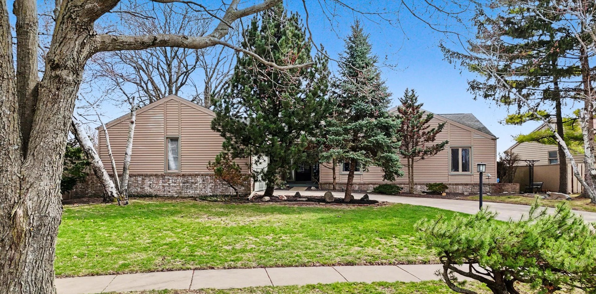 1850 Maynard Drive Champaign, IL 61822 - Photo 38 of 61
