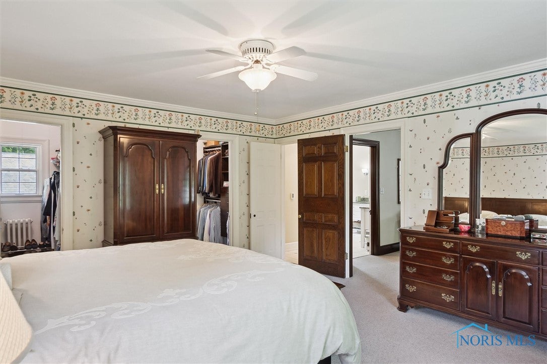 3534 Edgevale Road Toledo, OH 43606 - Photo 21 of 43 Primary Bedroom w/ His and Her Walk-In Closets