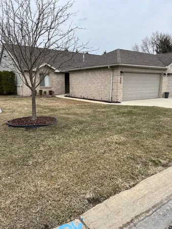 $1,800 | 16123 Blue Spruce Drive, Clinton Township, MI 48035