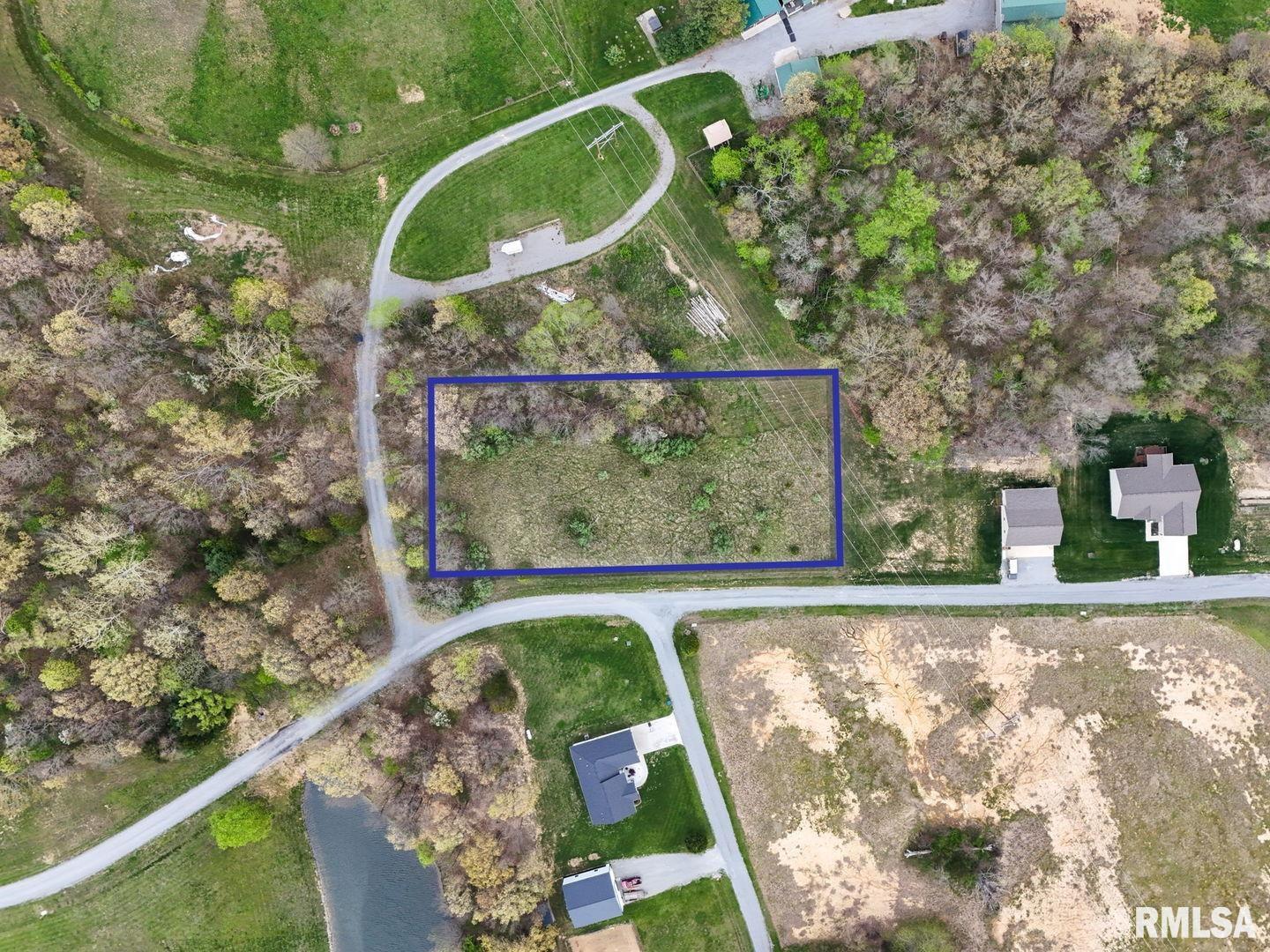 29 Castle Oaks Road Pittsburg, IL 62974 - Photo 2 of 8