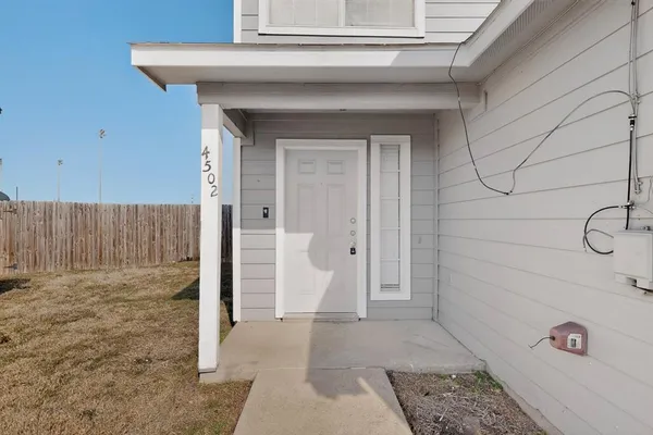 $1,650 | 4502 Alamosa Street, Fort Worth, TX 76119