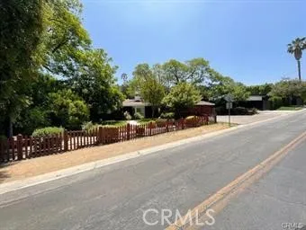 $4,750 | 4748 White Oak Avenue, Encino, CA 91316