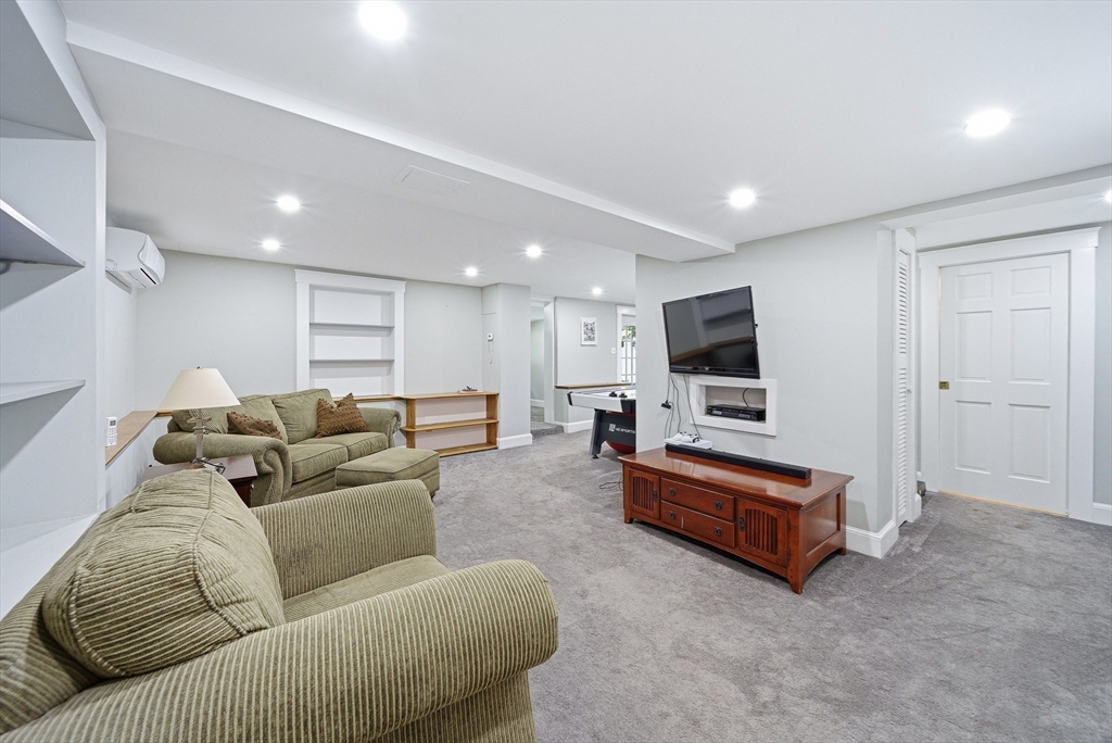 17 Garden Road Stoneham, MA 02180 - Photo 29 of 42 Gallery Image 29